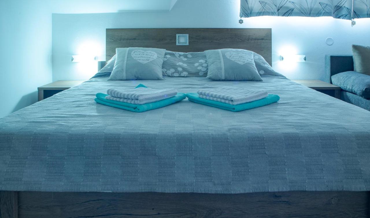 Studio Apartment Karlo Dreznik Grad ภายนอก รูปภาพ